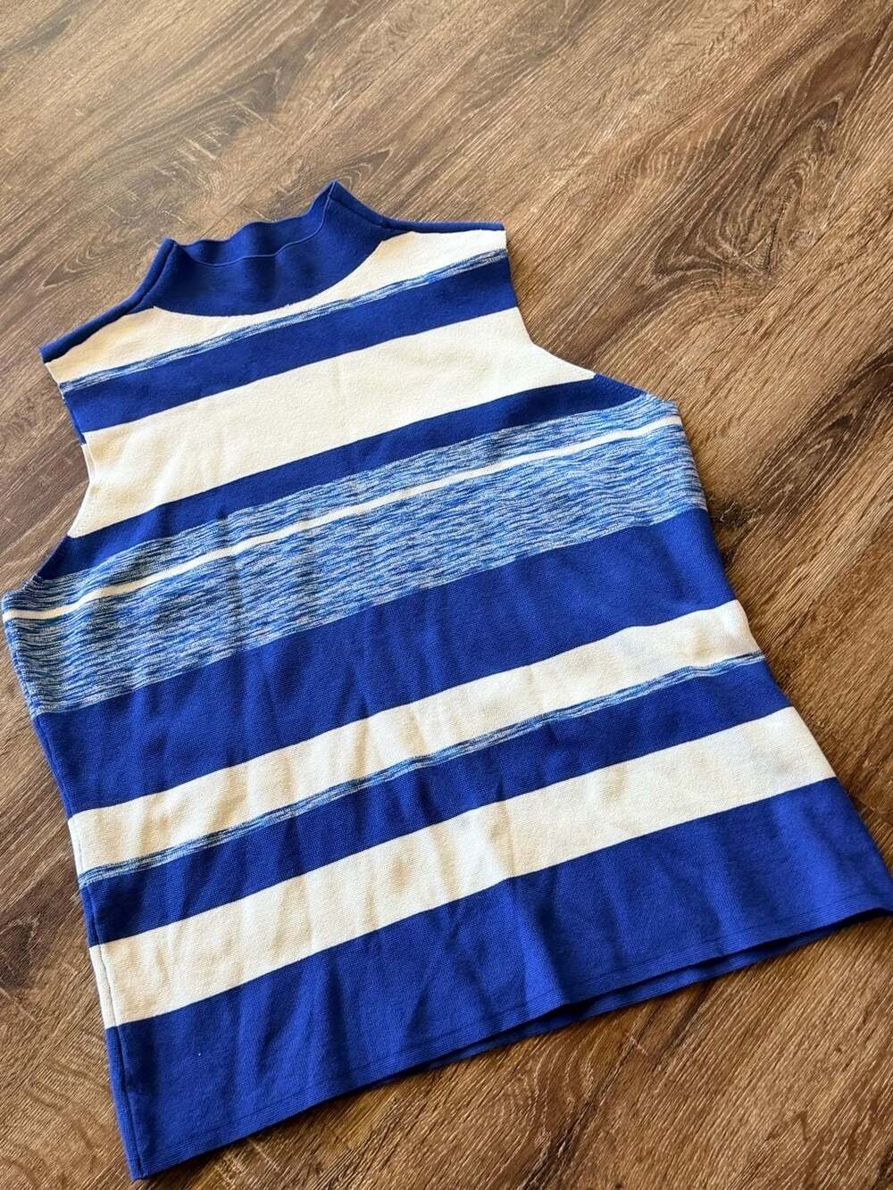 Nine West Blue and White Striped Sleeveless Mock Neck Sweater Top Large